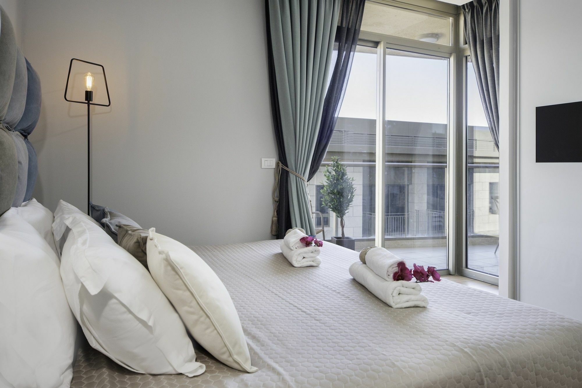 Sweet Inn- Haneviim Court Kudüs Dış mekan fotoğraf